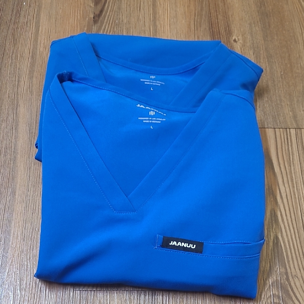 Jaanuu V-Neck Scrub Top in Bright Blue